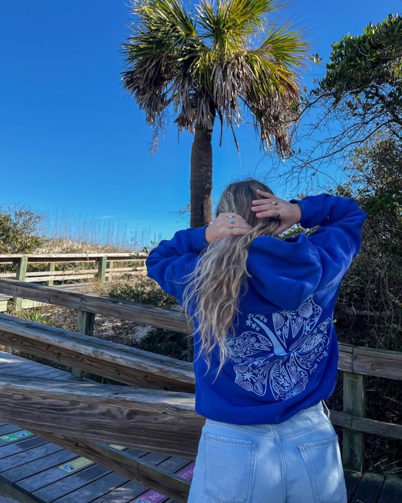 “Hawaii Hibiscus” Oceanic Hoodie - Image 2